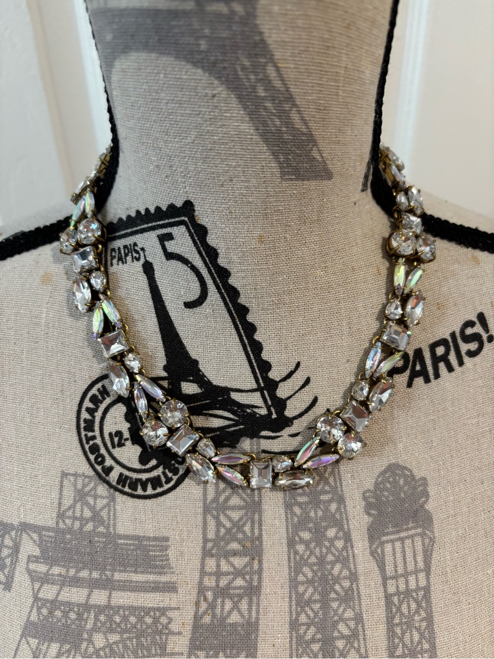 🤍SALE🤍 J. Crew Iridescent Crystal Collar Necklace